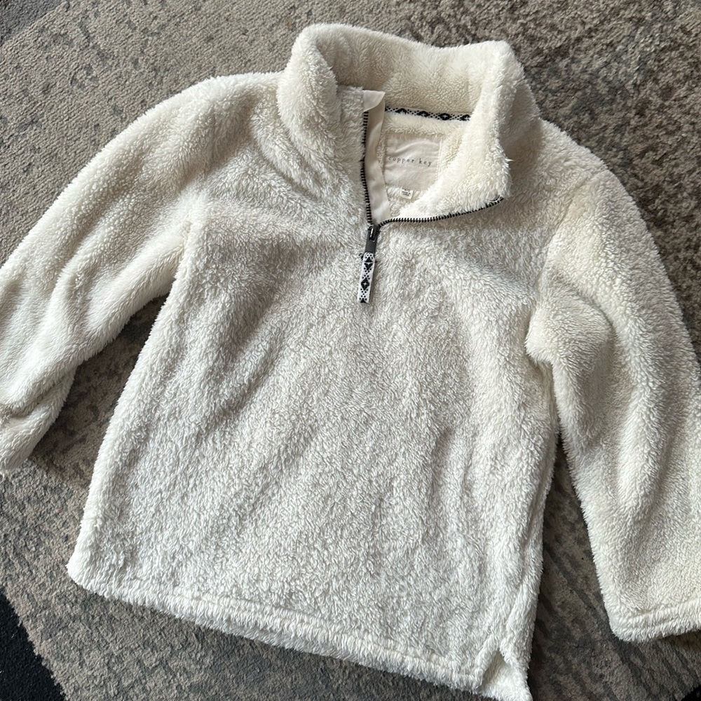Copper Key Girl Sherpa Sweater size 4/5